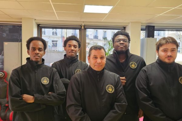 Des agents assurant la sécurité lors d’un évènement